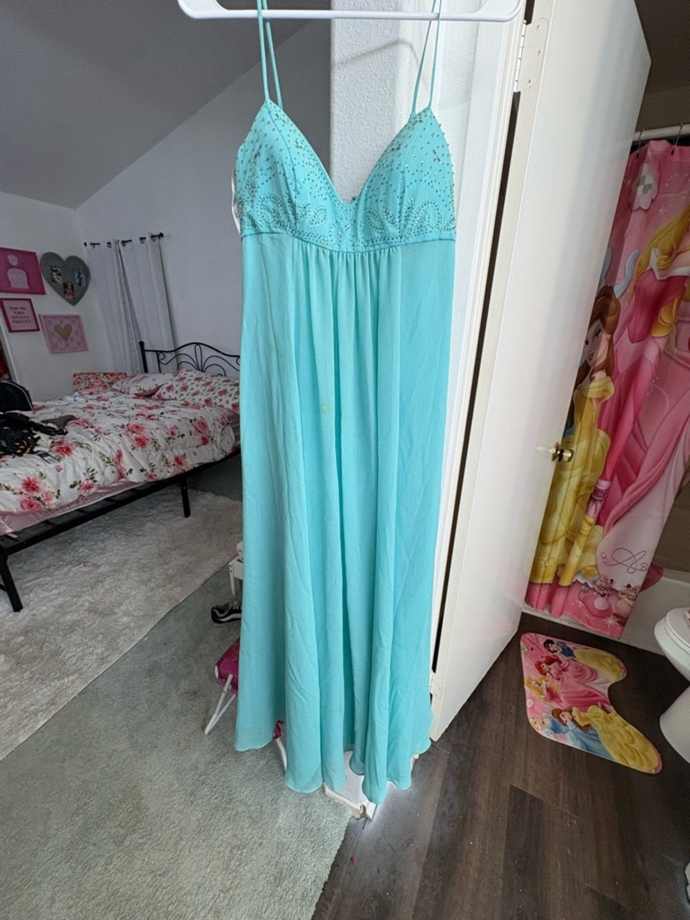 David’s Bridal Beaded Chiffon Bridesmaid Gown Size 6 Light Blue Formal Dress